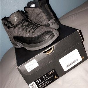 Wool 12’s with box